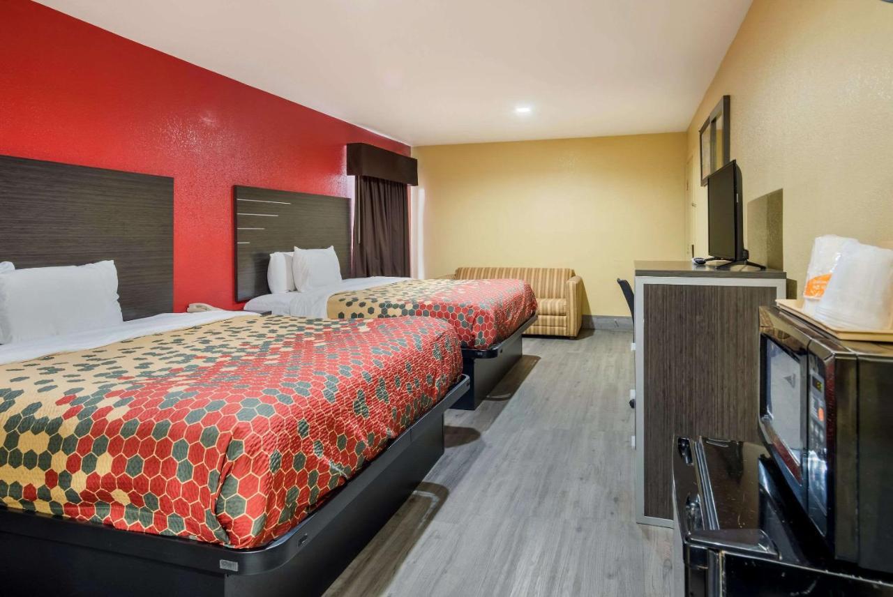 Econo Lodge Lake Charles University Area Eksteriør billede
