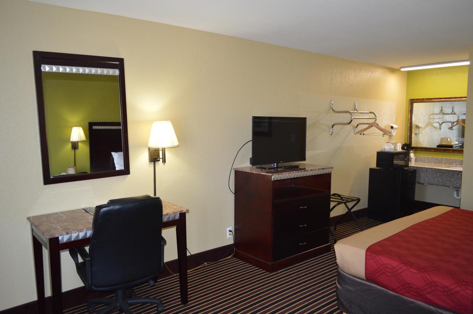 Econo Lodge Lake Charles University Area Værelse billede