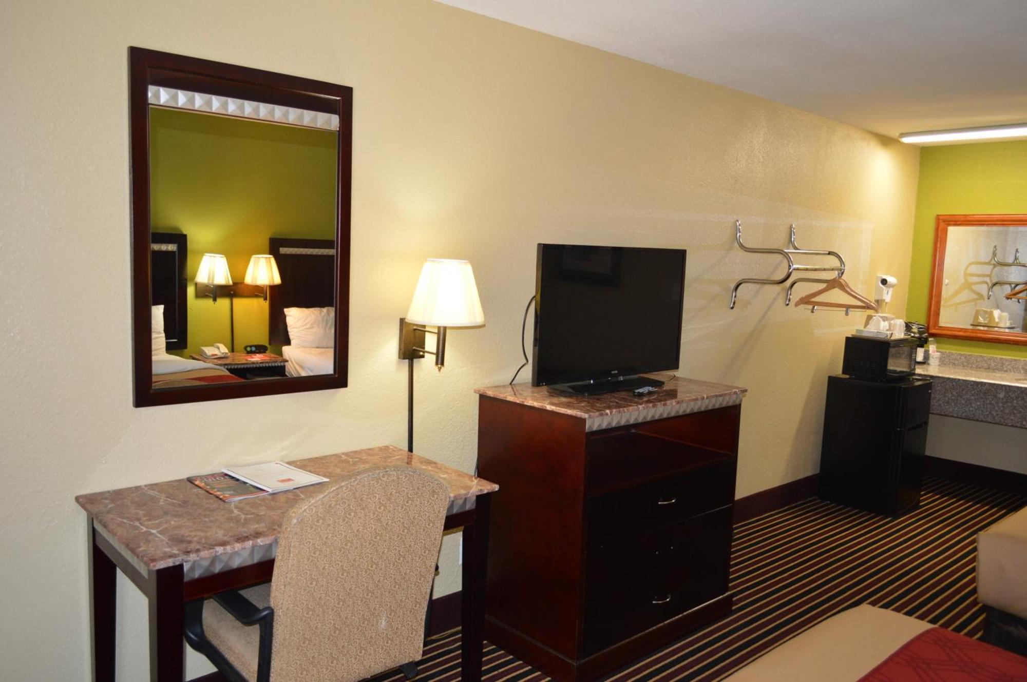 Econo Lodge Lake Charles University Area Værelse billede