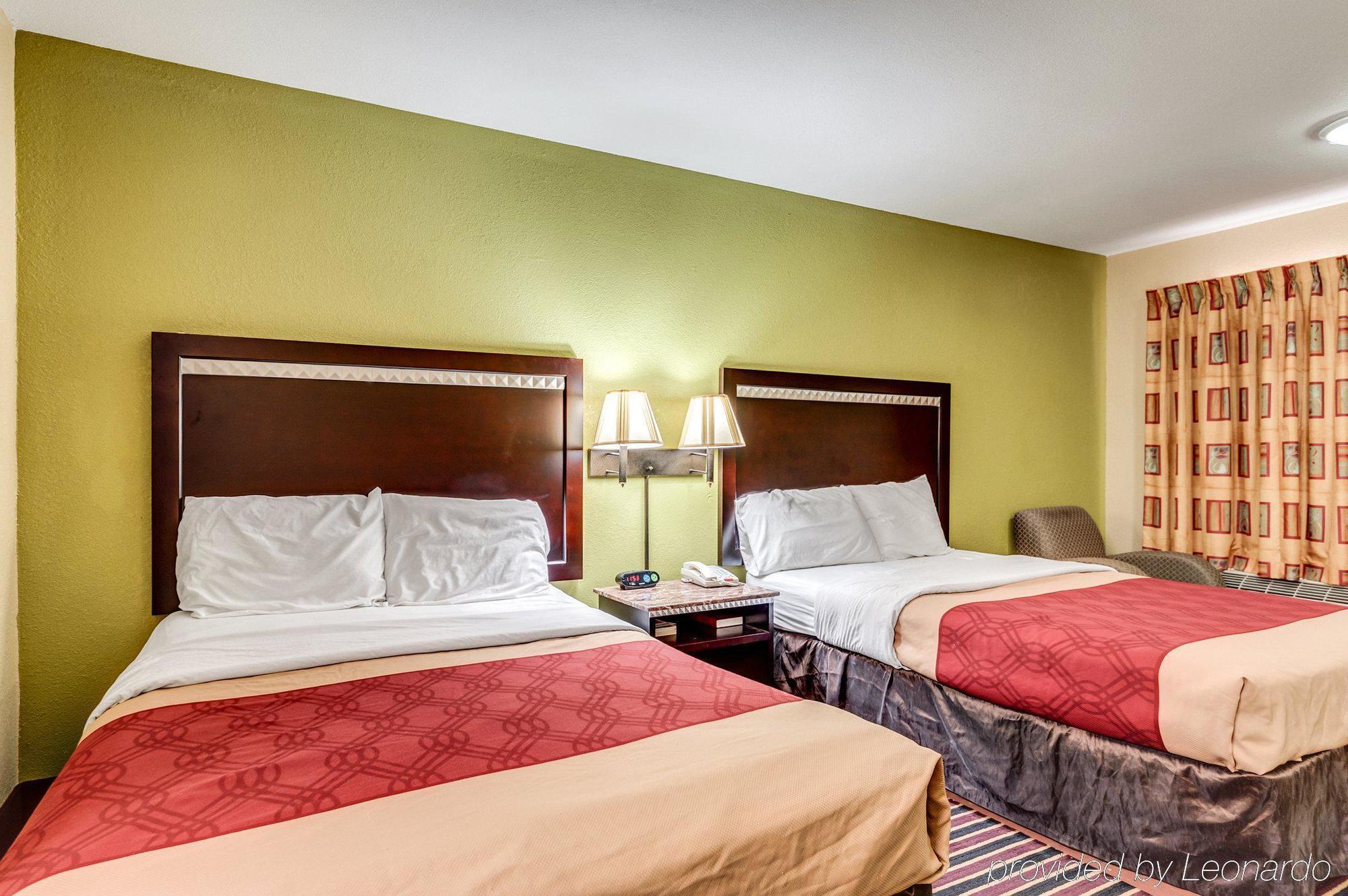 Econo Lodge Lake Charles University Area Eksteriør billede